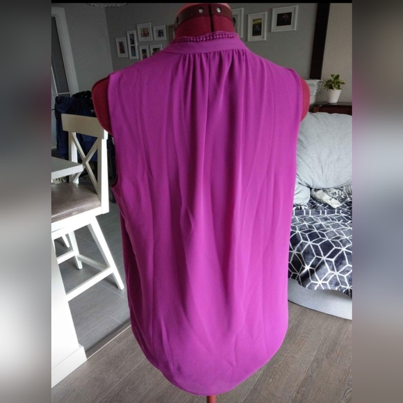 RW&CO size M blouse EUC - Picture 3 of 3